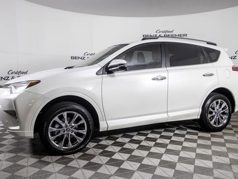 Used 2017 Toyota RAV4 Platinum image 8