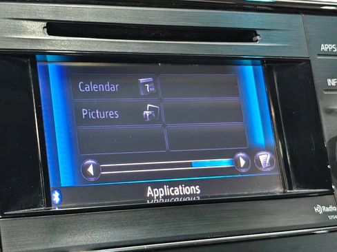 Used 2013 Toyota Avalon XLE Touring FWD image 32