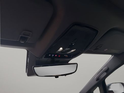 New 2026 Cadillac Optiq Sport 2 image 38