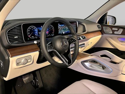 New 2026 Mercedes-Benz GLE 350 4MATIC image 9