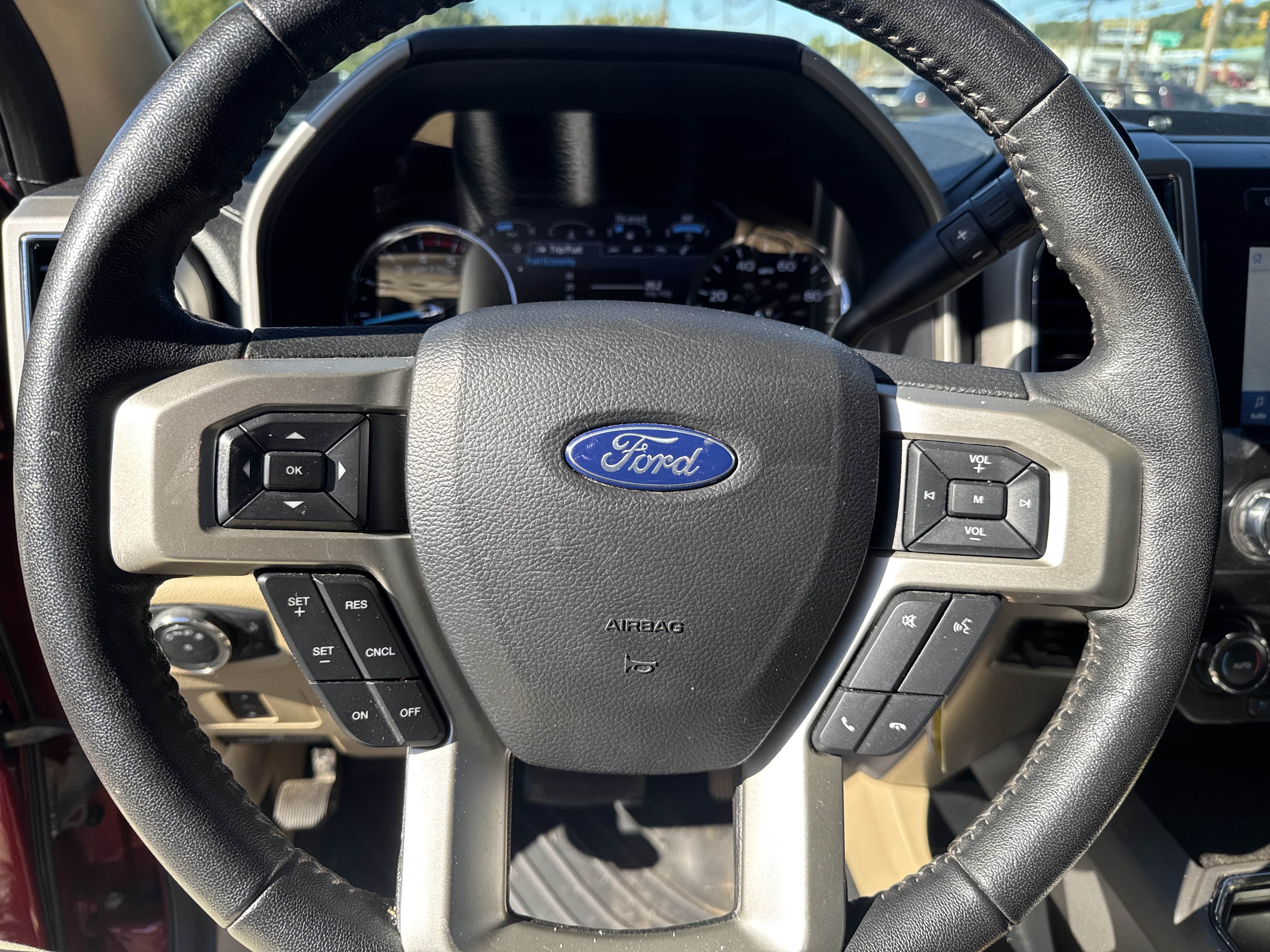 Used 2020 Ford F250 Lariat AWD/4WD image 19