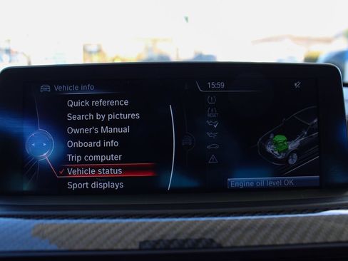 Used 2015 BMW M4 Coupe RWD image 30