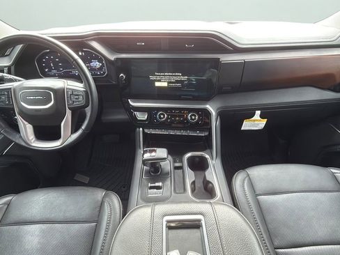 Used 2022 GMC Sierra 1500 Denali AWD/4WD image 15