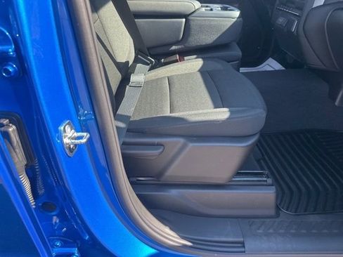 New 2026 Chevrolet Silverado 1500 Custom w/ Turbomax Blackout Package AWD/4WD image 33