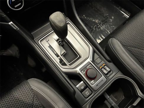 Used 2020 Subaru Forester Premium image 21