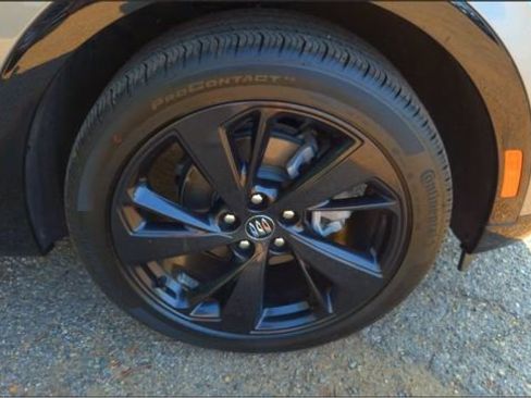 Used 2024 Buick Envision Sport Touring AWD/4WD image 9