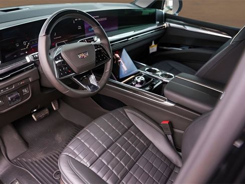 Certified 2025 Cadillac Escalade V w/ LPO, Floor Liner Package image 10