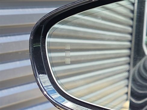 Used 2025 Porsche 911 Carrera image 29