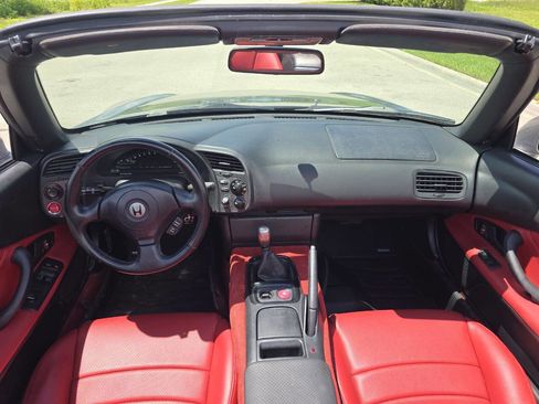 Used 2000 Honda S2000 image 12