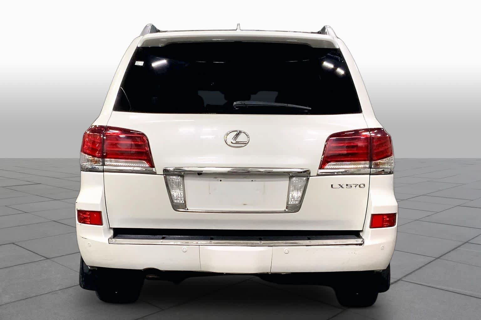 Used 2013 Lexus LX 570 4WD image 5