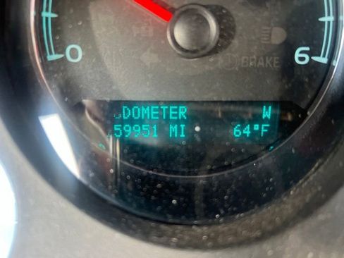 Used 2012 Chevrolet Tahoe LTZ AWD/4WD image 10
