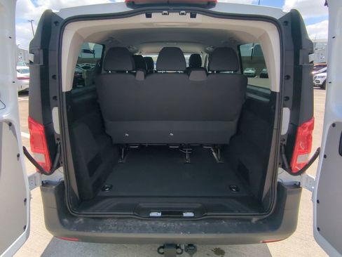 Used 2023 Mercedes-Benz Metris Passenger image 10
