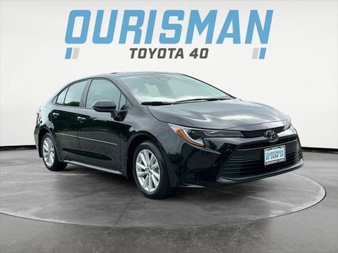 Certified 2026 Toyota Corolla LE w/ LE Premium Package FWD image 1