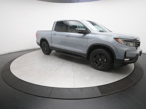 Used 2022 Honda Ridgeline Black Edition image 13