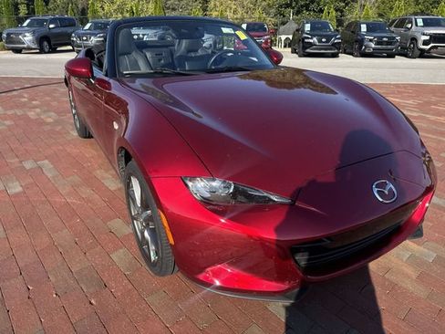 Used 2023 MAZDA MX-5 Miata Grand Touring RWD image 20