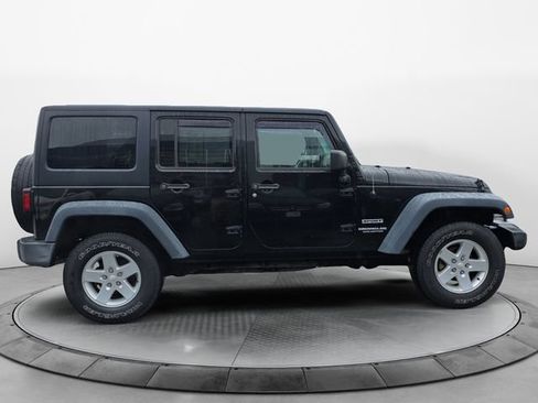 Used 2015 Jeep Wrangler Unlimited Sport w/ Quick Order Package 24S AWD/4WD image 6