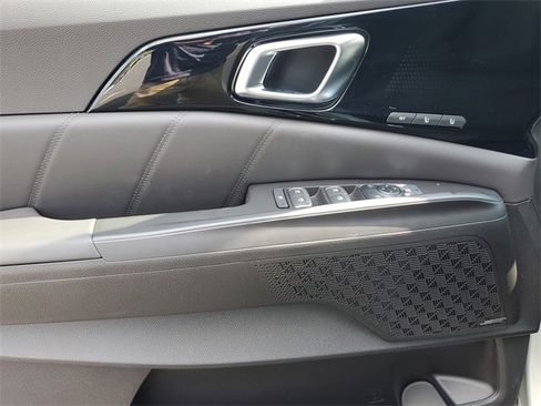 New 2026 Kia Carnival SX Prestige image 17