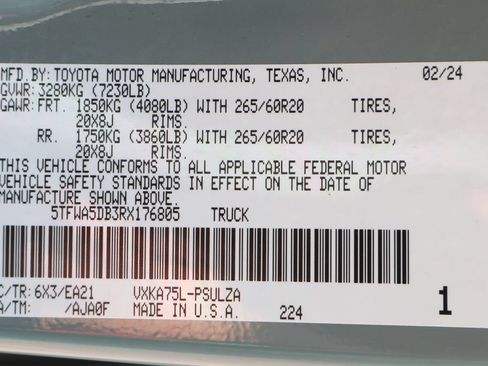 Used 2024 Toyota Tundra Limited AWD/4WD image 54