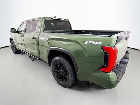 Used 2022 Toyota Tundra SR5 w/ Convenience Package RWD image 5
