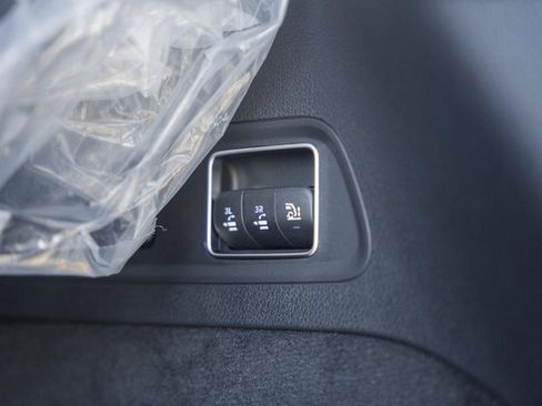 New 2026 Mercedes-Benz GLS 450 GLS 450 image 12