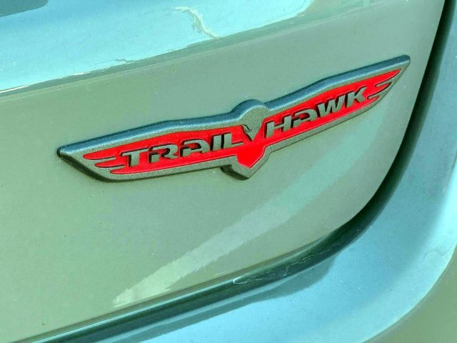 Certified 2022 Jeep Compass Trailhawk AWD/4WD image 9
