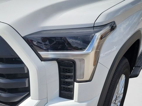 Used 2025 Toyota Tundra SR5 w/ SR5 Convenience Package image 9