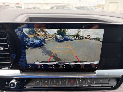 New 2026 GMC Sierra 1500 SLT w/ SLT Premium Plus Package image 13