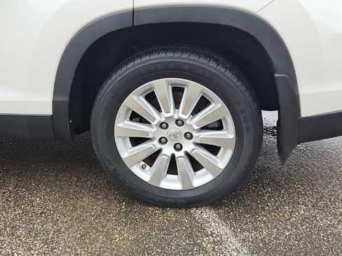 Used 2019 Toyota Highlander Plus image 14