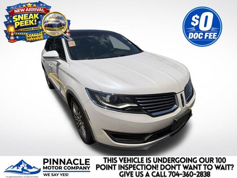 Used 2016 Lincoln MKX Reserve w/ Equipment Group 102A AWD/4WD image 1