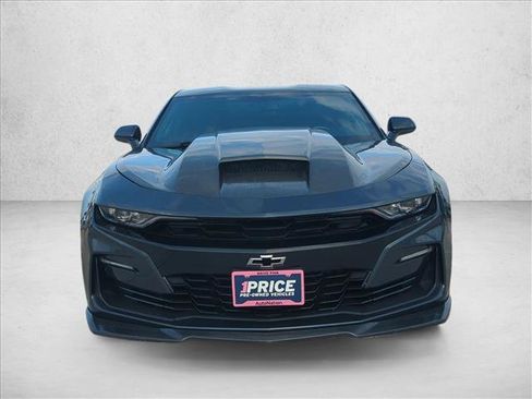 Used 2019 Chevrolet Camaro SS image 2