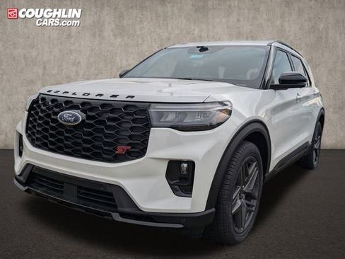 New 2026 Ford Explorer ST-Line image 3