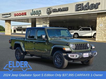Used 2024 Jeep Gladiator Sport