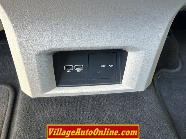 Used 2018 Volkswagen Atlas SEL AWD/4WD image 34