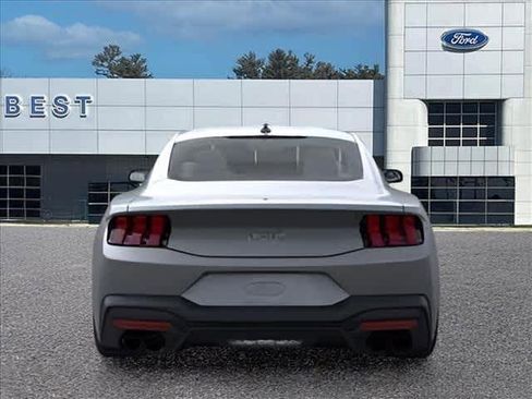 Used 2026 Ford Mustang GT Premium RWD image 5