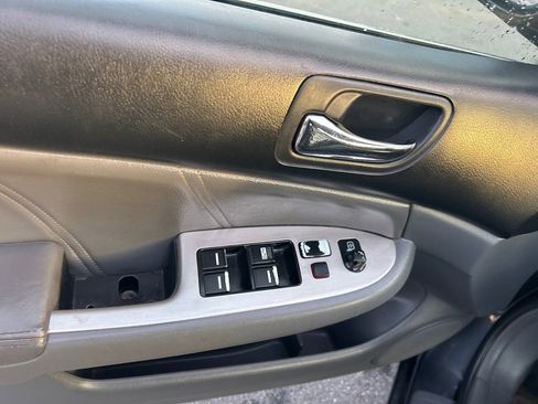 Used 2005 Honda Accord EX-L image 10