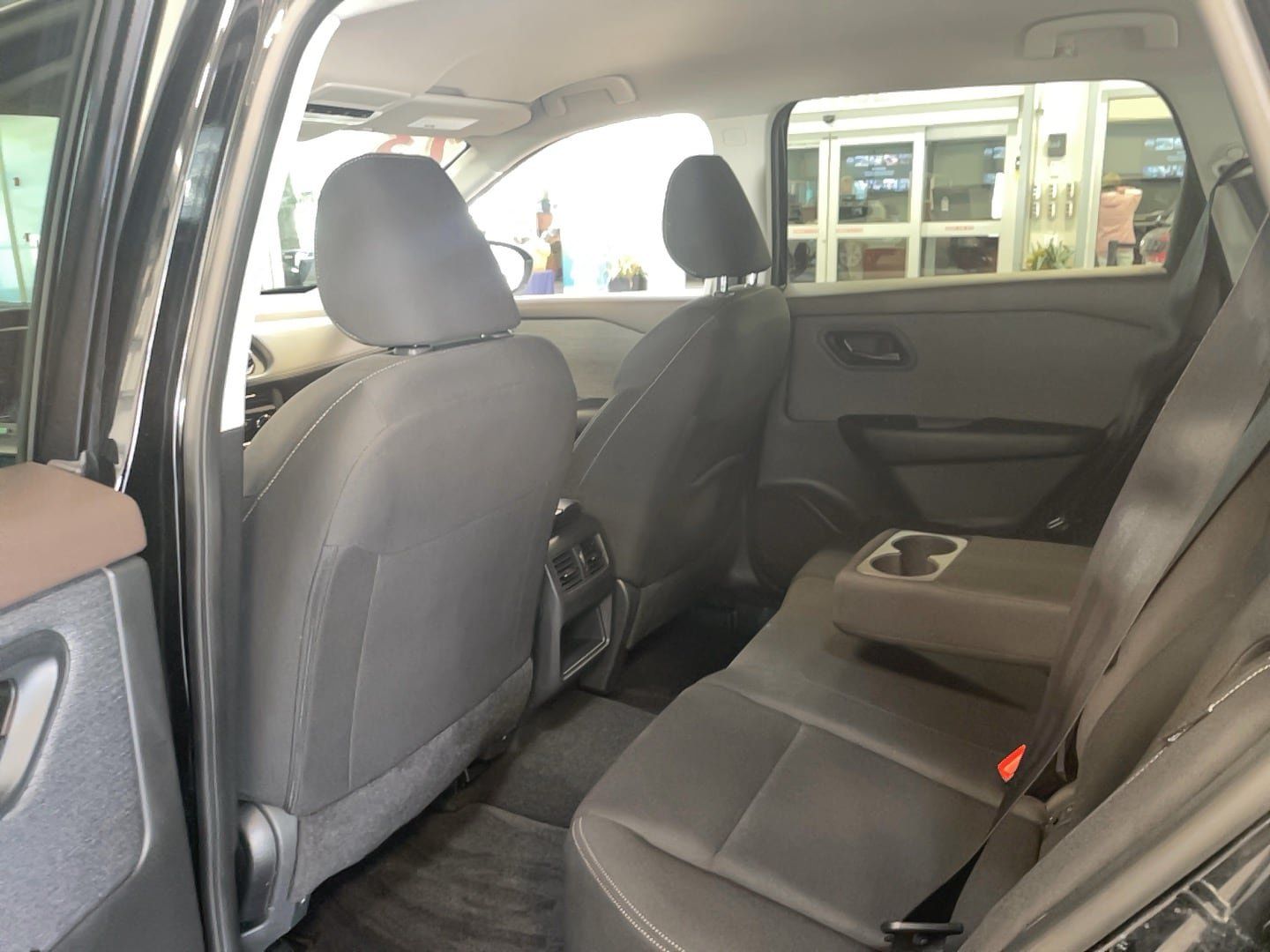Used 2023 Nissan Rogue S AWD/4WD image 14