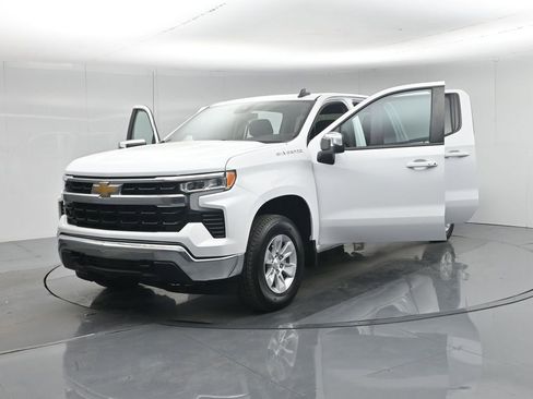 Used 2023 Chevrolet Silverado 1500 LT w/ Protection Package image 34