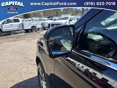 Certified 2024 Ford Expedition Limited image 12