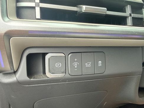 Used 2025 Hyundai Santa Fe Calligraphy AWD/4WD image 12