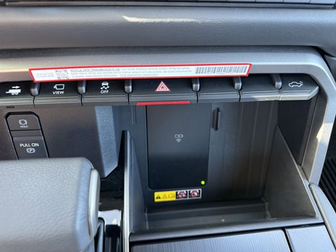 New 2026 Toyota Tundra Platinum AWD/4WD image 22