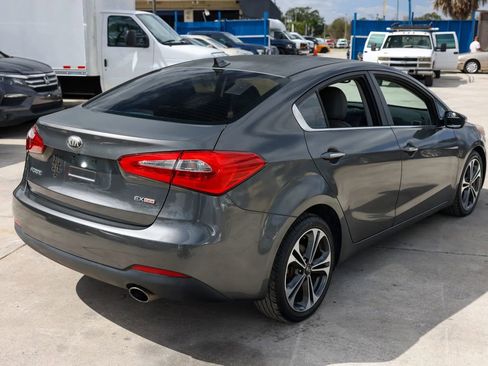 Used 2014 Kia Forte EX w/ Premium Package image 7