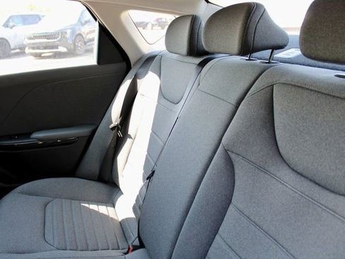 New 2025 Kia K4 EX image 11