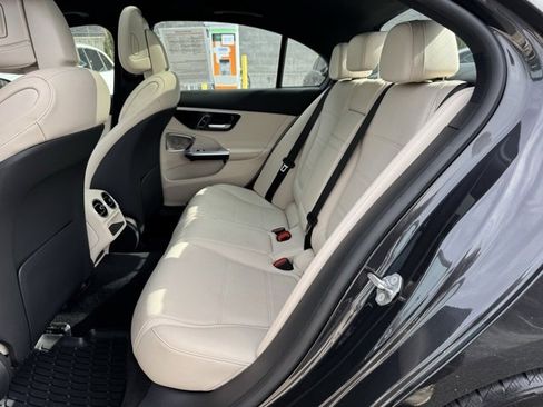 Certified 2022 Mercedes-Benz C 300 4MATIC Sedan image 13
