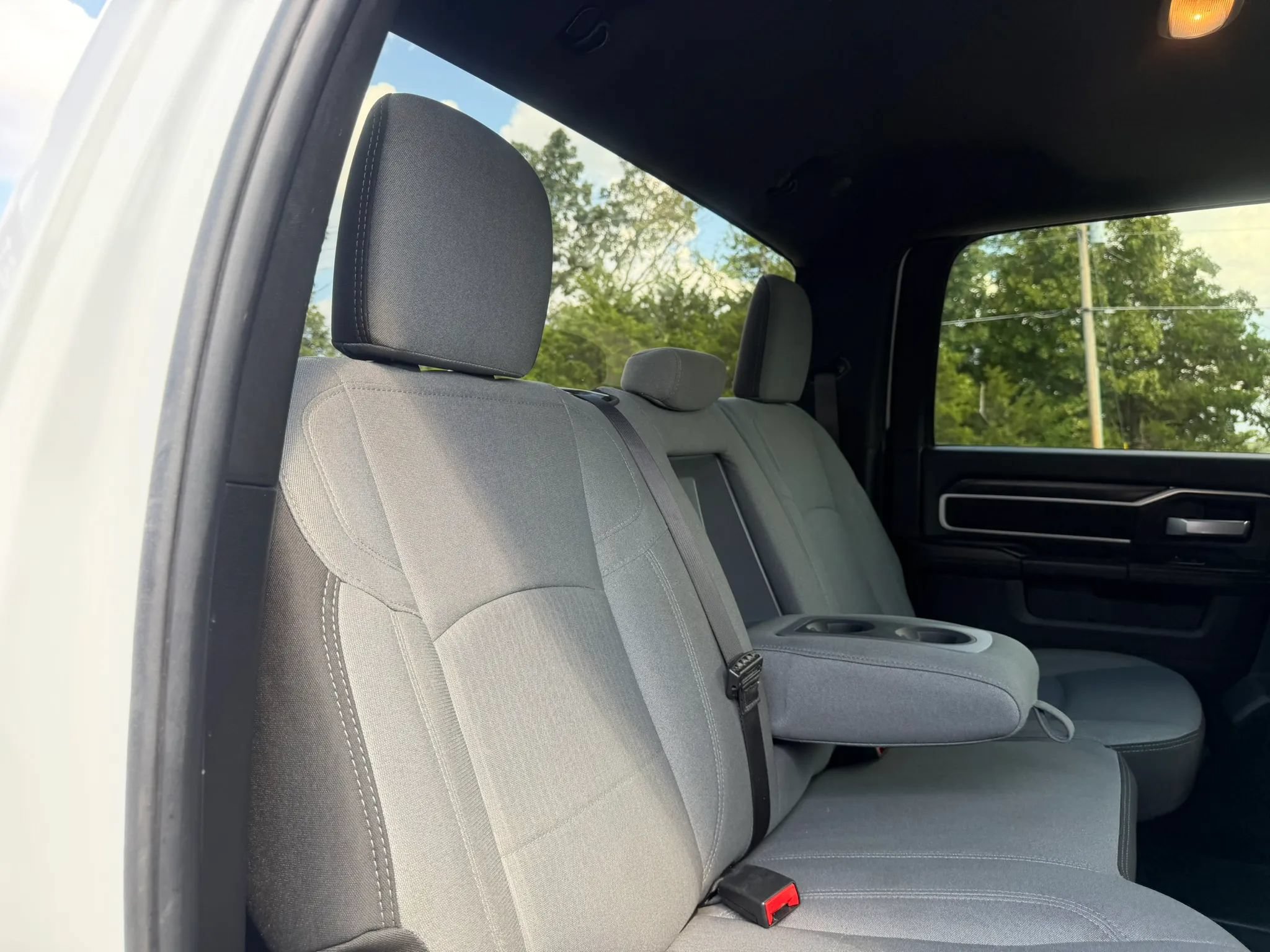 Used 2024 RAM 2500 Big Horn AWD/4WD image 44