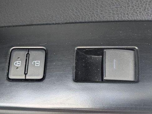 Certified 2025 Toyota Camry SE w/ Multimedia Upgrade Package FWD image 33