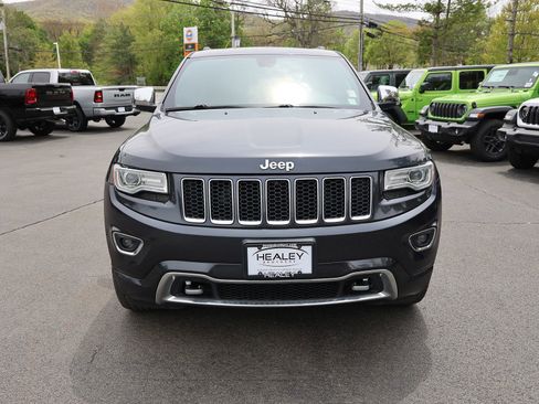 Used 2015 Jeep Grand Cherokee Overland w/ Mopar Chrome Edition Group AWD/4WD image 2