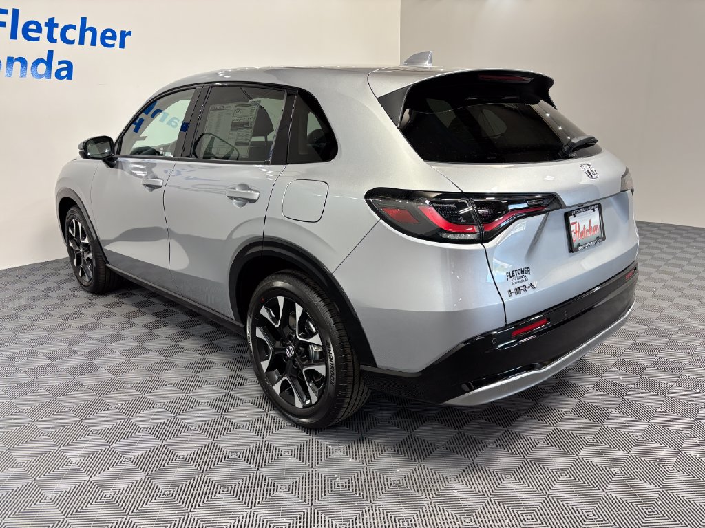 New 2027 Honda HR-V EX-L image 4