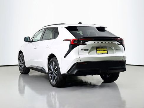 New 2026 Subaru Solterra image 5