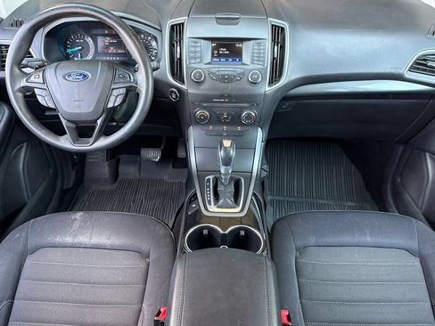 Used 2017 Ford Edge SE AWD/4WD image 13