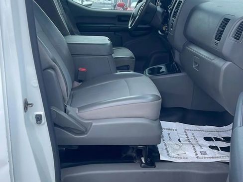 Used 2016 Nissan NV 2500 SV w/ Technology Package image 10